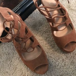 Aldo wedges